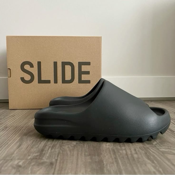 Yeezy Slide Onyx