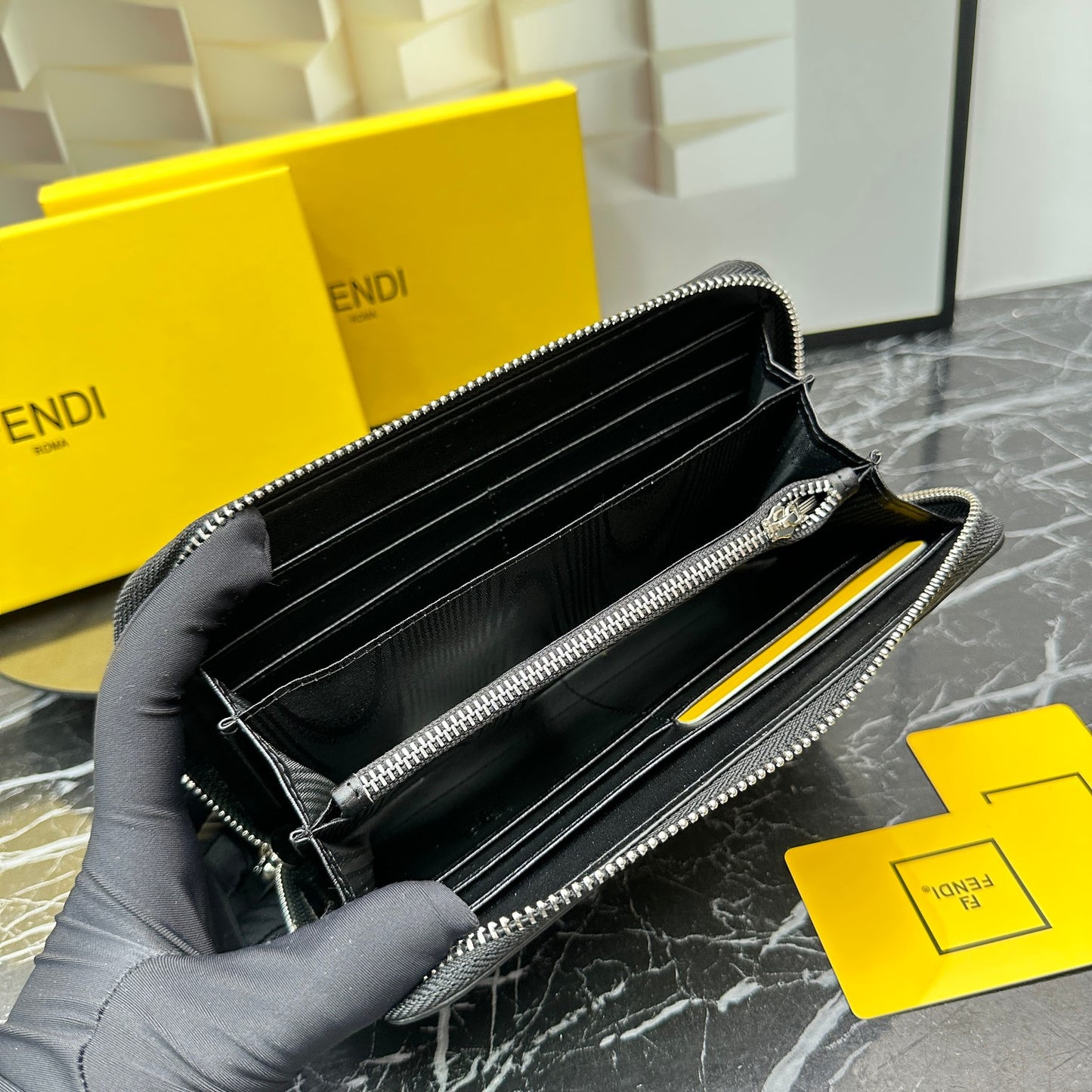 FENDI WALLET