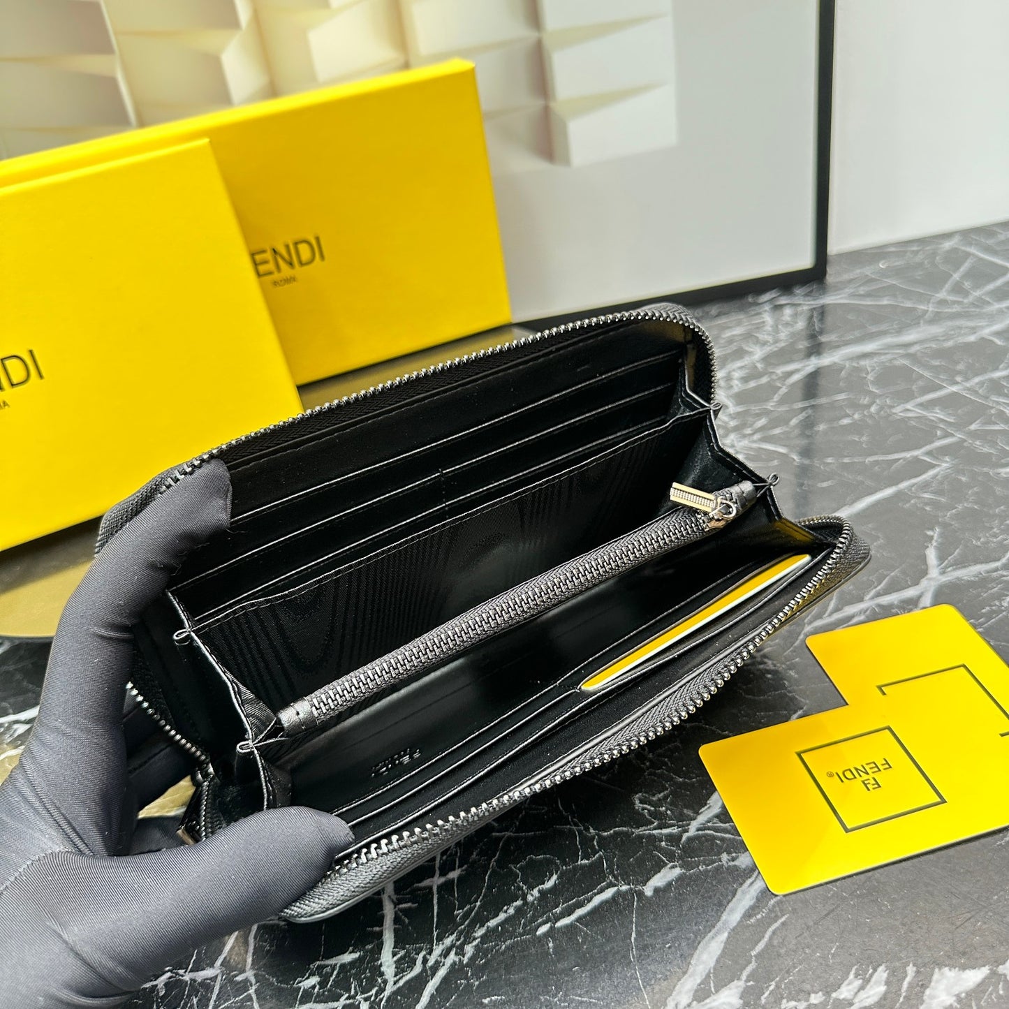 FENDI WALLET