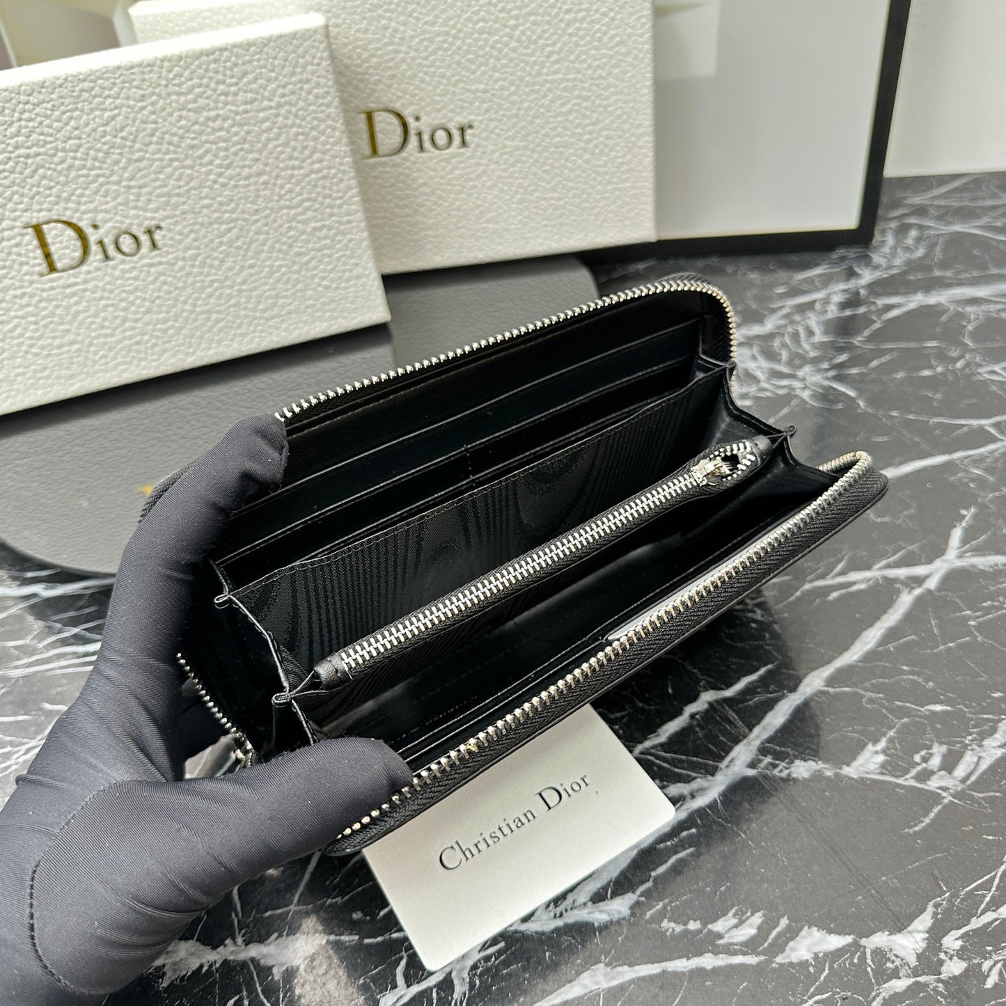 DIOR WALLET