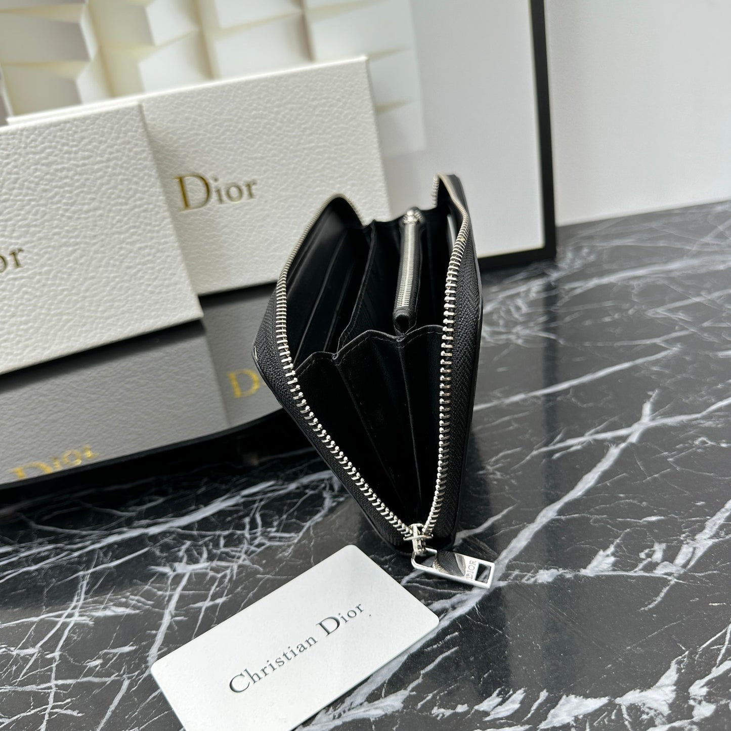 DIOR WALLET