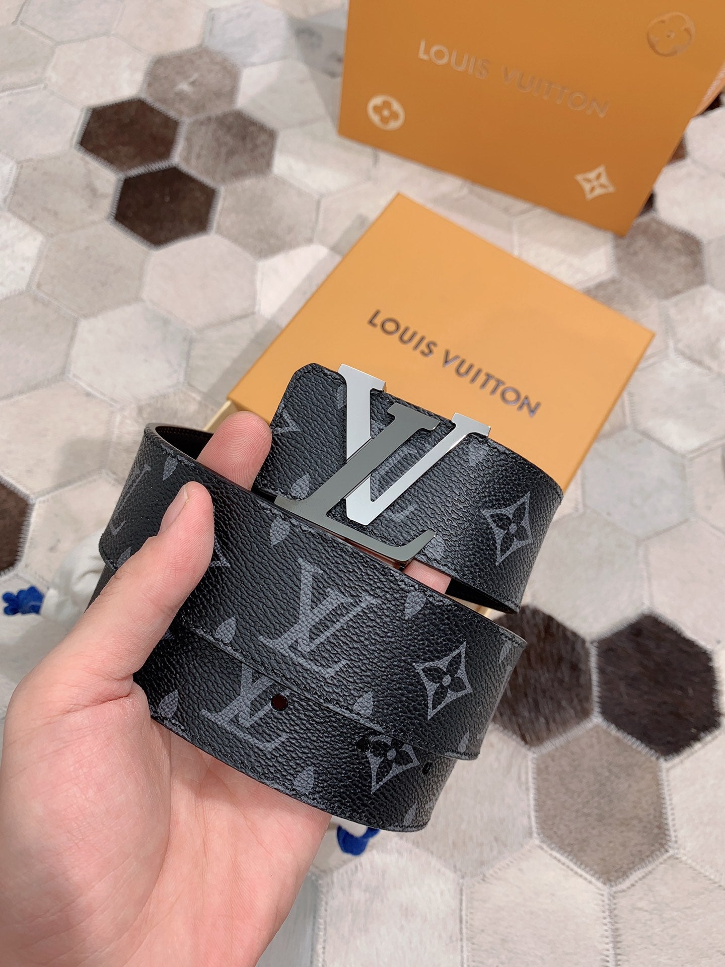 LV belt for men