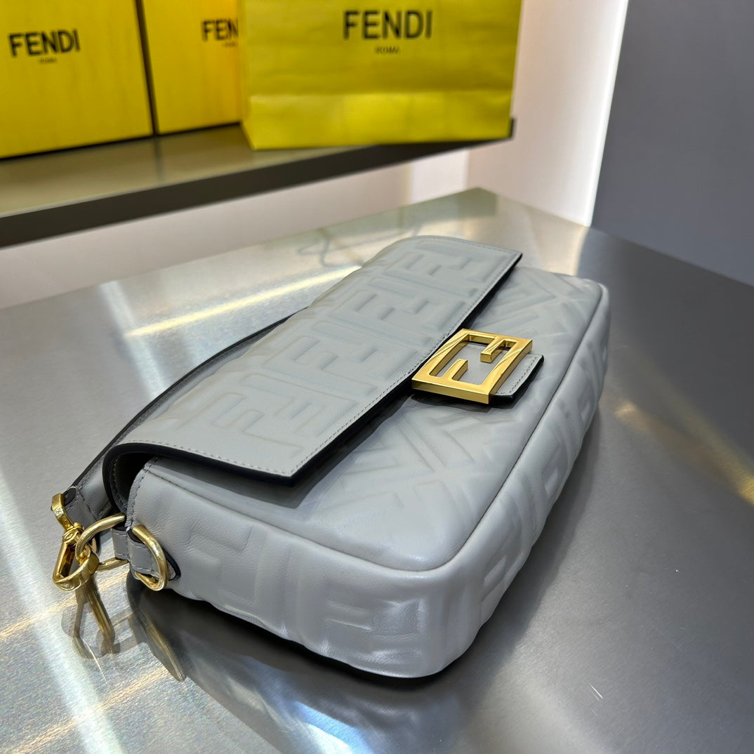 FENDI BAG