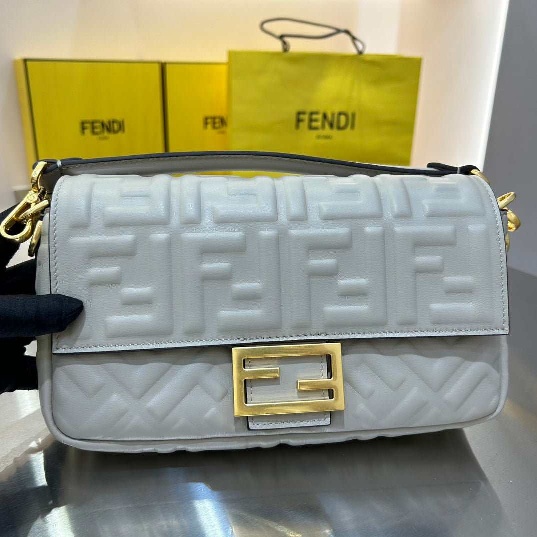 FENDI BAG