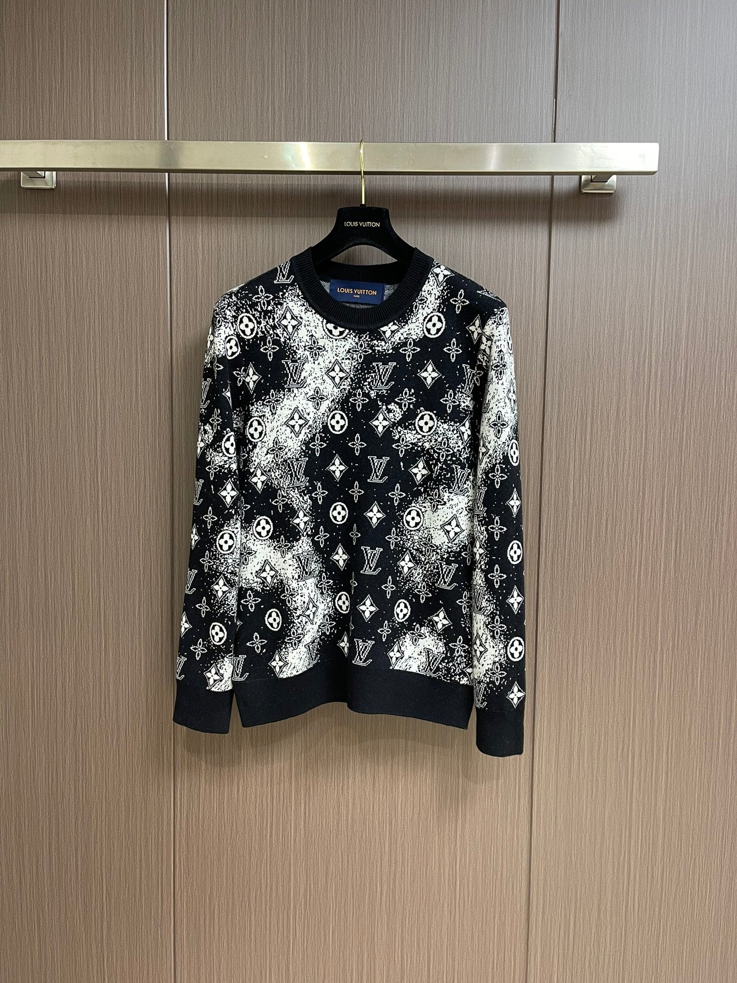 ESTEE-STAINED JACQUARD LV