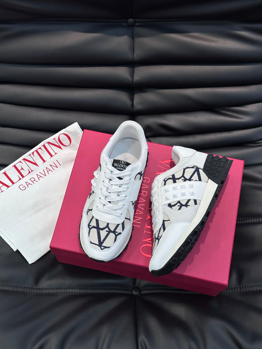 VALENTINO GARAVANI COLLECTION