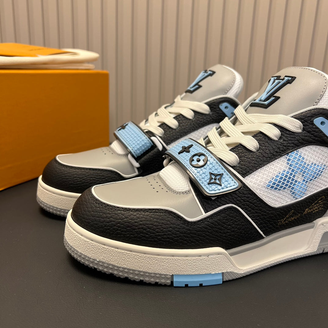 LV TRAINER LIMITED EDITION