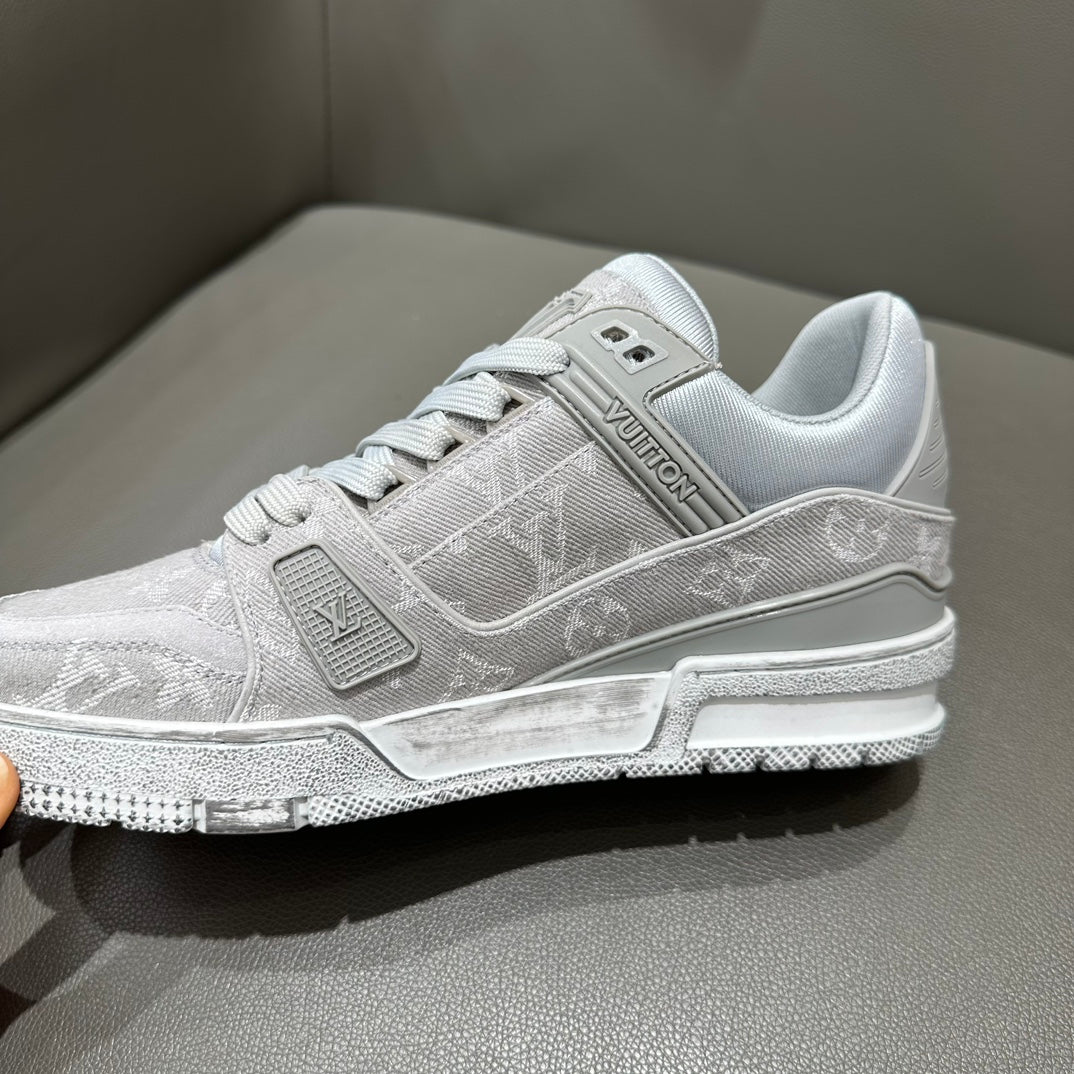 LV GREY LIMITED EDITION