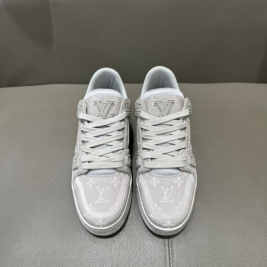 LV GREY LIMITED EDITION