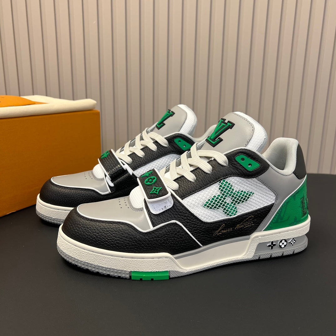 LV TRAINER LIMITED EDITION