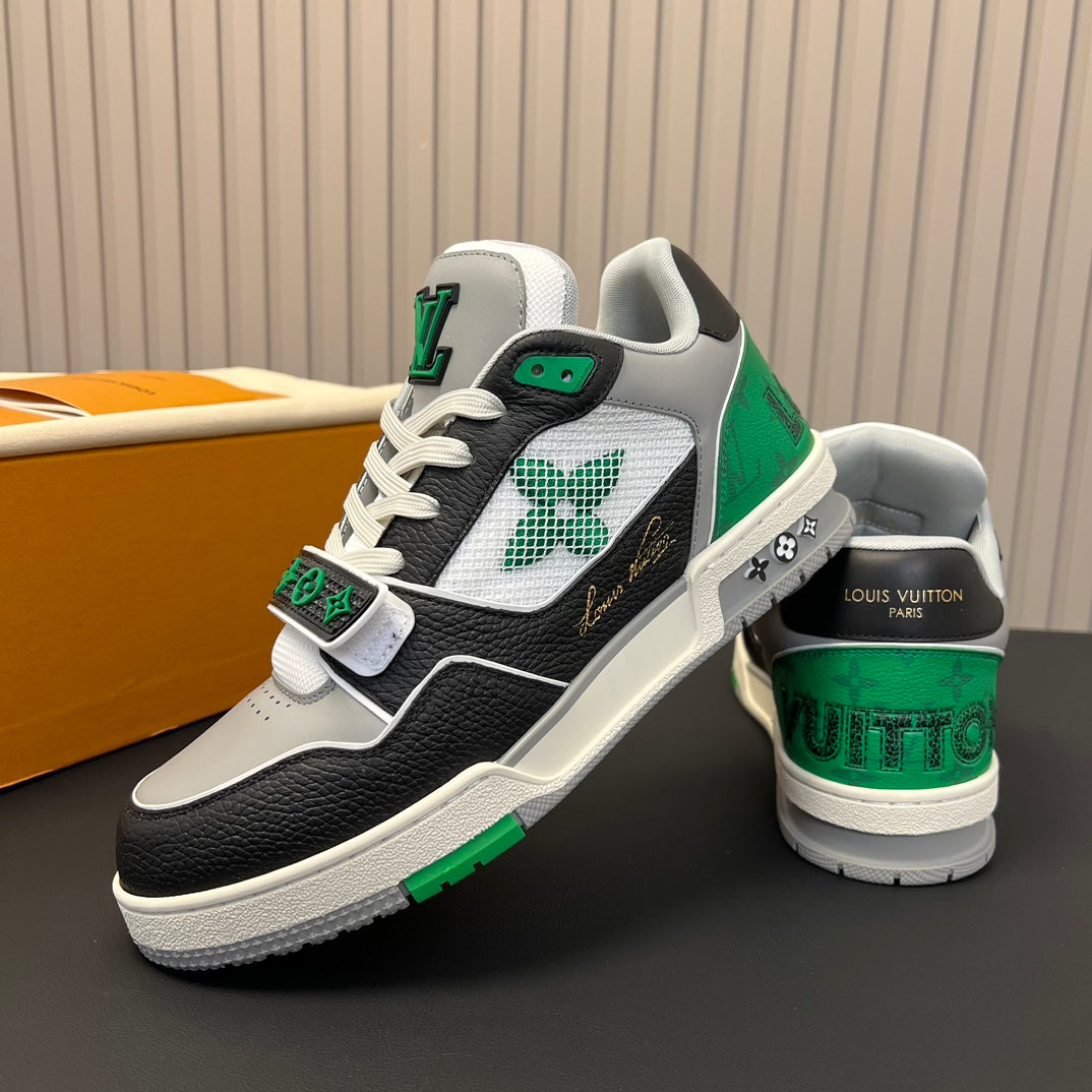 LV TRAINER LIMITED EDITION
