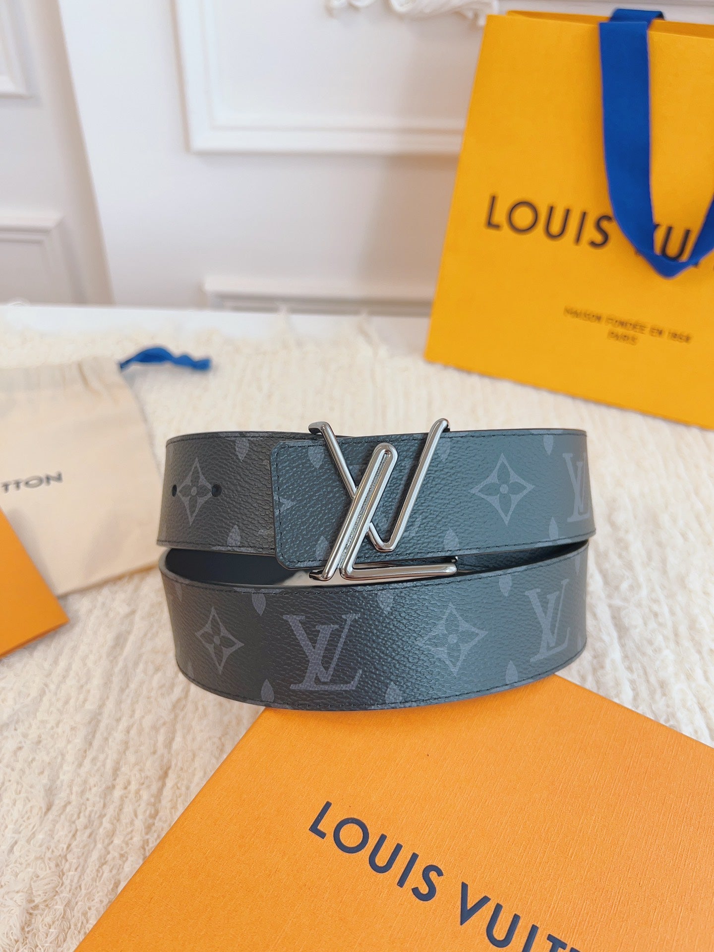 LV belt for men